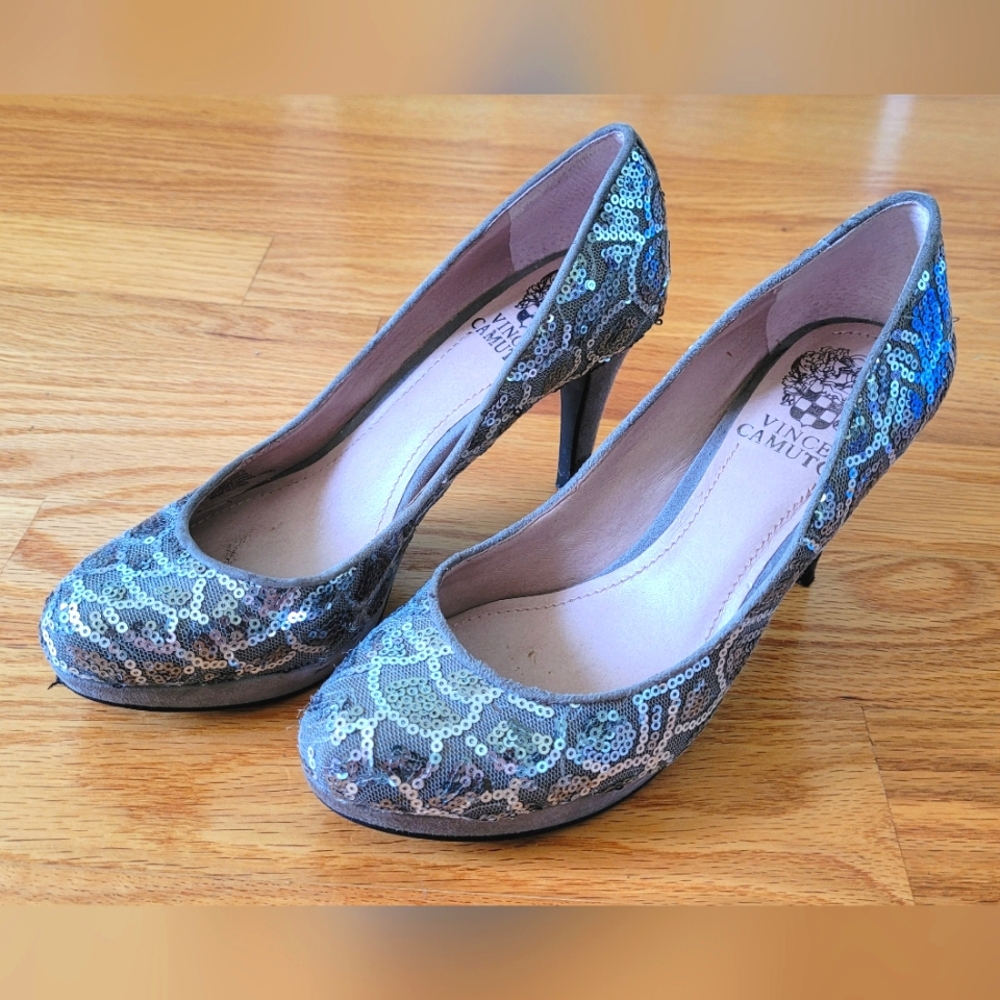 Vince Camuto Silver Sequin Platform Heels | Size 5.5